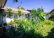 Срочная продажа дом с  земельным участком в Адлере (Сириус) Сочи г, Цветочная фото 3
