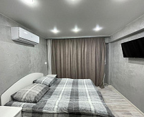 Уютная квартира с ремонтом в Сочи