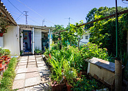 Срочная продажа дом с  земельным участком в Адлере (Сириус) Сочи г, Цветочная фото 5